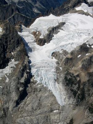 Fury, SE Glacier(Fury-SEGl-090105-04.jpg)