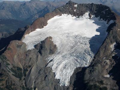 Jack, Nohokomeen Glacier (Jack083105-02adj.jpg)