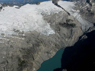 Klawtti & N Klawatti Glaciers (KlawattiGl080905-04adj.jpg)