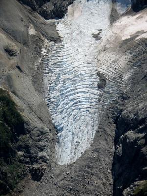 Middle Cascade Glacier (MiddleCascadeGl090105-05.jpg)