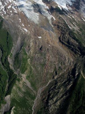 Boulder Glacier (MtBaker073005-05adj.jpg)