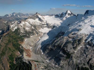 Chickamin Glacier (ChickaminGl072204-05adj.jpg)