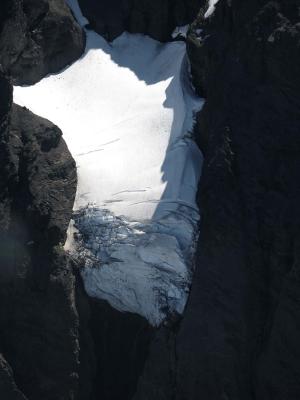 Lincoln Pk, NW Face Pocket Glacier (MtBaker072005-46.jpg)