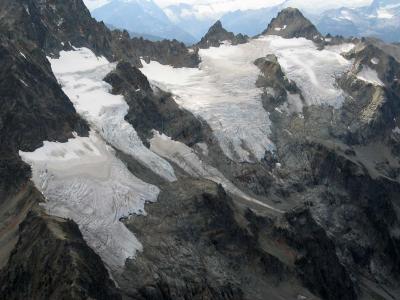 Kimtah Glaciers (MesahchieKatsuk092005-14adj.jpg)