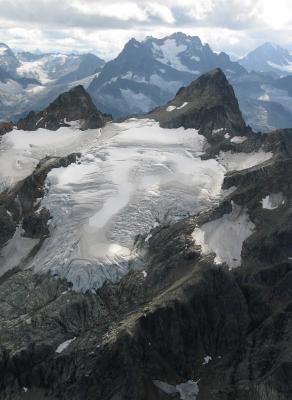 Kimtah Glaciers (MesahchieKatsuk092005-24adj.jpg)