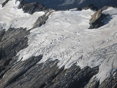 Moth Glacier (TenPks092105-128adj.jpg)