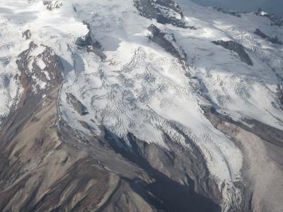 South Guardian (L) & Chocolate Glaciers (GlacierPk102505-1adj.jpg)