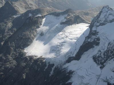 Maude, E Entiat Glacier (MF7FJ102505-09adj.jpg)