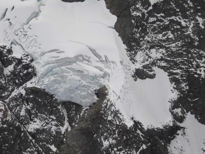 S Glacier (Mixup-Hurryup102505-39adj.jpg)