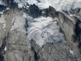 Gunsight, E Glacier (Blue Glacier) (Gunsight090105-1.jpg)