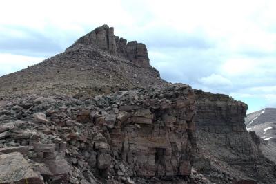 Getting closer to the summit. Linie is in the left center of the photo.