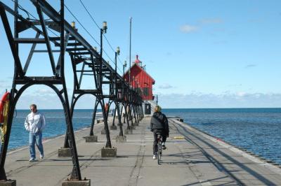 Grand Haven Lighthouse 2