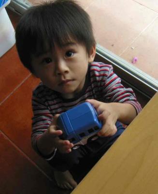 2_7_05f.jpg