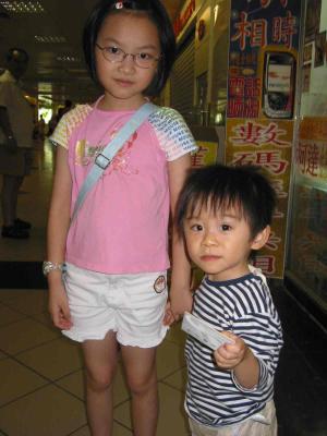 3_7_05m.jpg