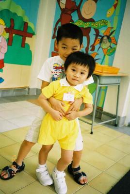 1_9_05i.jpg
