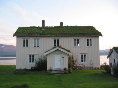 Well-kept traditional house.jpg