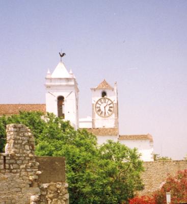 Kirketårn i Tavira.jpg
