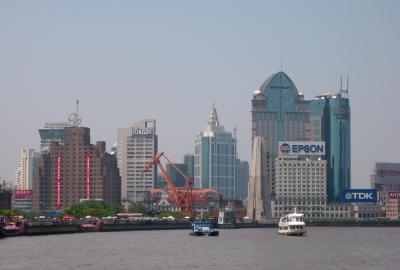Another view from Huangpu river.jpg