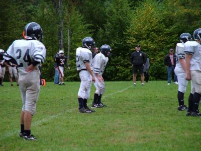 Who's that left Linebacker?
