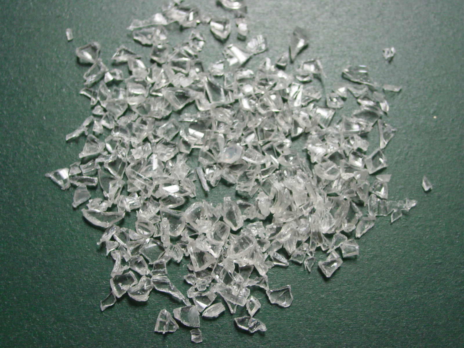 PET clear regrind from preforms
