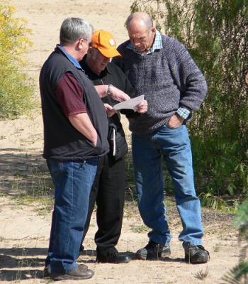 The map readers at Menindee.