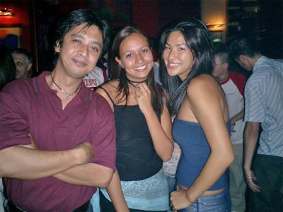 Woohoo!  Hot babes galore!