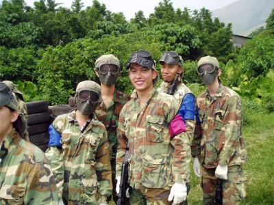 Who is who behind those masks?