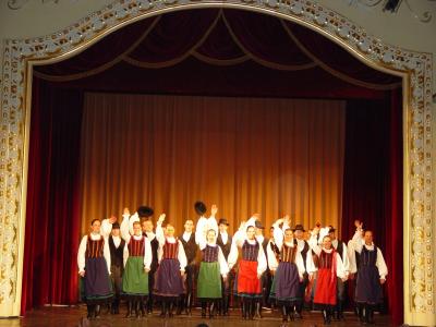 Hungarian Folk Dance at Duna Palota 匈牙利民族舞蹈