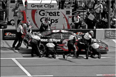 v3/22/467622/3/48462775.kahneinthepits.jpg