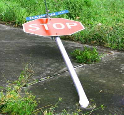 Wilma - Banyan Blvd. Destruction  - Ever Tried to Push Over This Type of Stop Sign to The Pavement?  ** Wind = Very Strong!