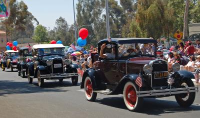 v3/22/484422/3/45788286.4thofJulyAntiqueCars1.jpg
