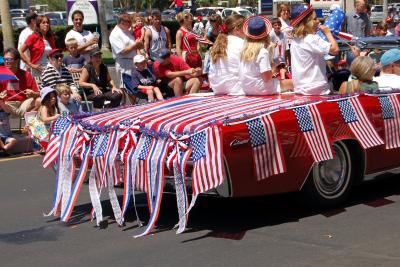 v3/22/484422/3/45789666.4thofJulyParadeScrippsRanch2.jpg
