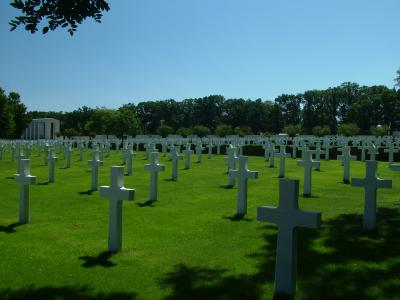 AMERICAN WAR GRAVES CEMETERY CAMBRIDGE