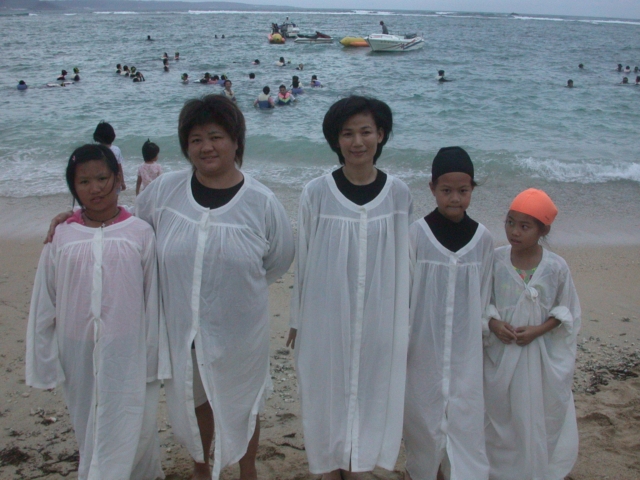 Baptisms, Sept 25, 2005