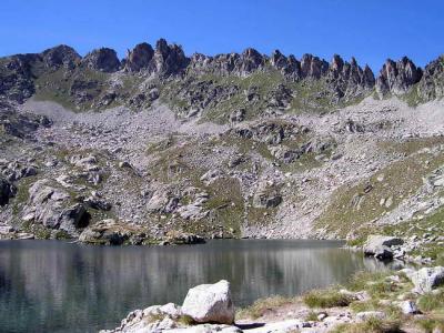 Lac du Pourtet et aiguilles de Piarrouy