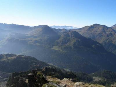 Vallon de Bious et l'Anie tout au fond