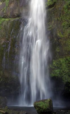 Multnomah Falls close-up