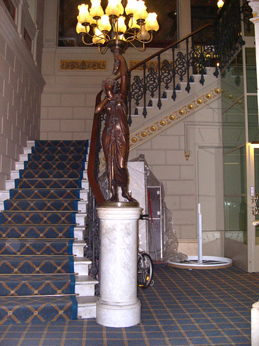 The hallway of the Hotel Continetal Placete. The reception desk is up the stairs.