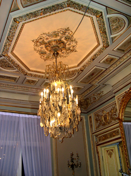 A pretty chandelier in the living room of our suite on the second floor of the Hotel Continental Placete.