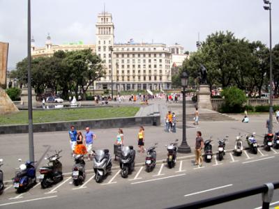 Plaa de Catalunya: Rows of parked motor scooters and motorcycles were all over the city.