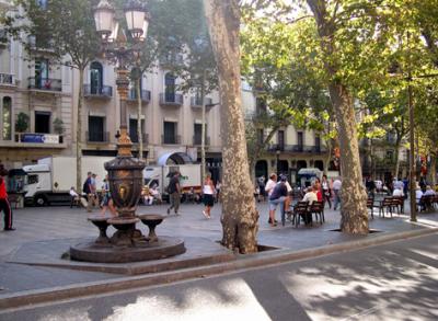 Font de Canaletas on Las Rambles. Legend - if you drink from the fountain, you will return to Barcelona.