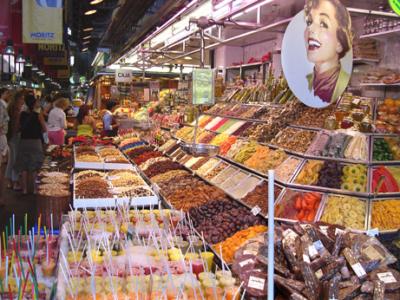 Mercat de la Boquera off of Las Ramblas: Attractive displays of food throughout the market.