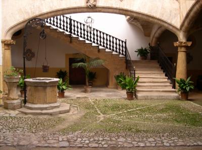 Entrance to Casa Oleza (Gothic style), on Carrer de Morey, one block north of our hotel in the Old Quarter. Built prior to 1500.