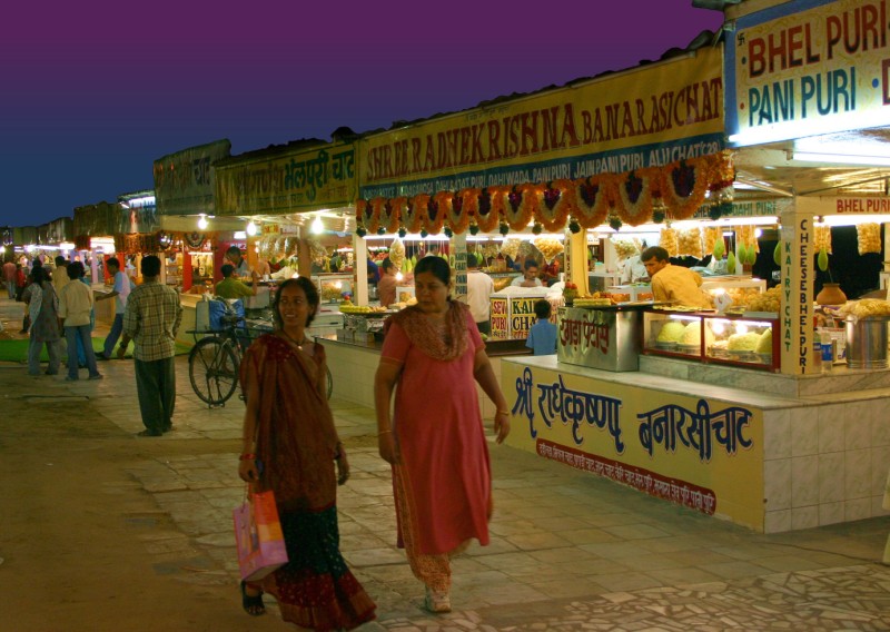 Juhu_Snack Stalls1.jpg