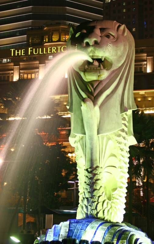 Merlion and Fullerton