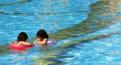 Pool Side Shot  Jul 2005