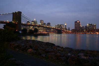 Brooklyn bridge at twilight