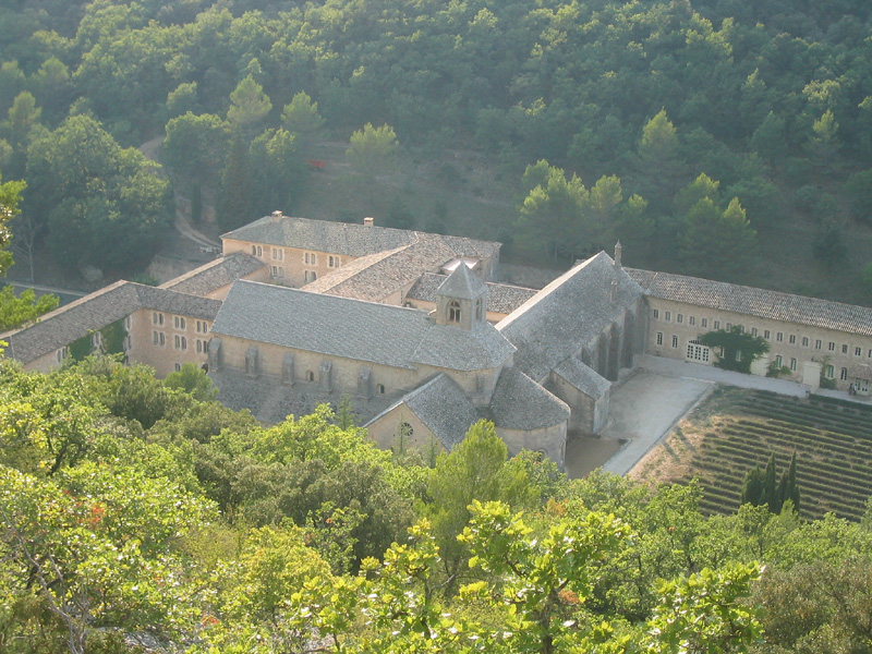 Abbaye_aerial_2.jpg