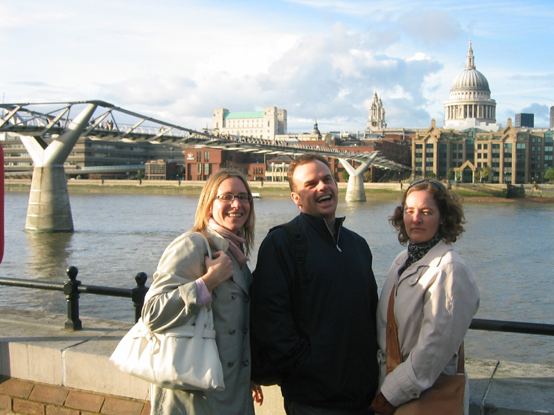 St_Pauls_Wobbly_3.jpg