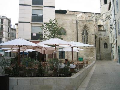 Avignon_cafe.jpg
